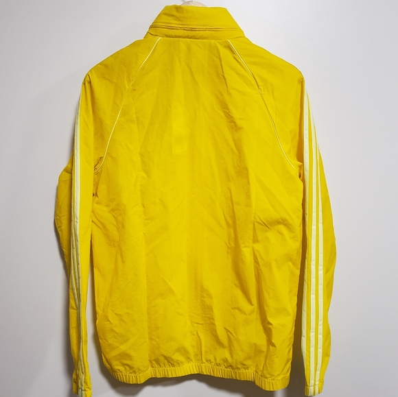 ADIDAS Men Yellow SST Windbreaker Jacket - Picture 8 of 9